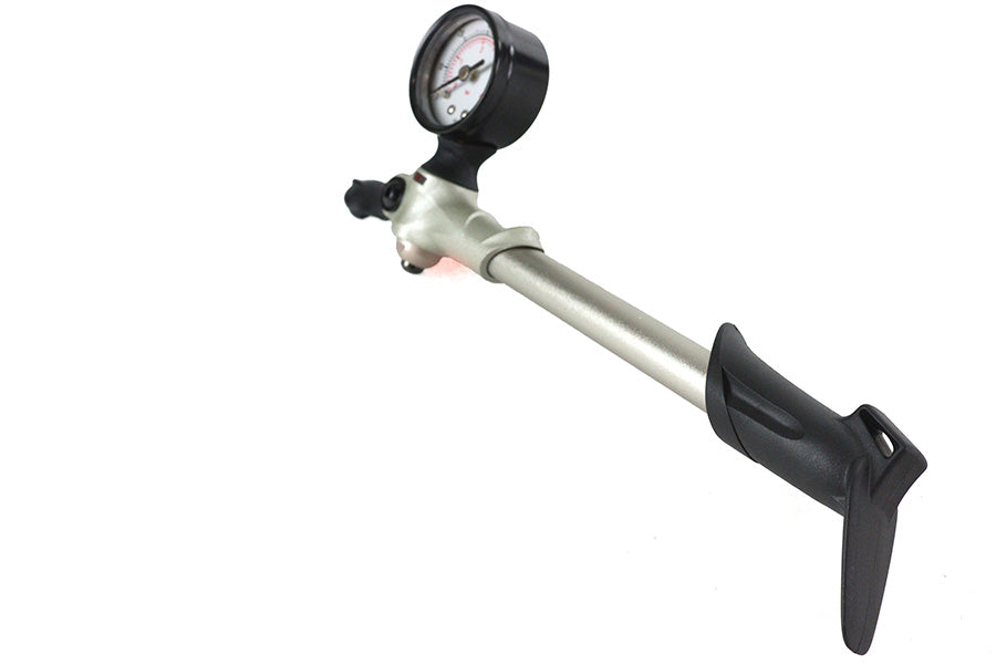 HARLEY Handstoßdämpferpumpe mit Manometer Passend für 1983-UP FLT, 1984-1994 FXRT,