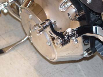 HARLEY Einstellbares Sozius-Fußrastenhalter-Kit Chrom Passt für 0-  Custom, alle Modelle mit Steckerhalterung