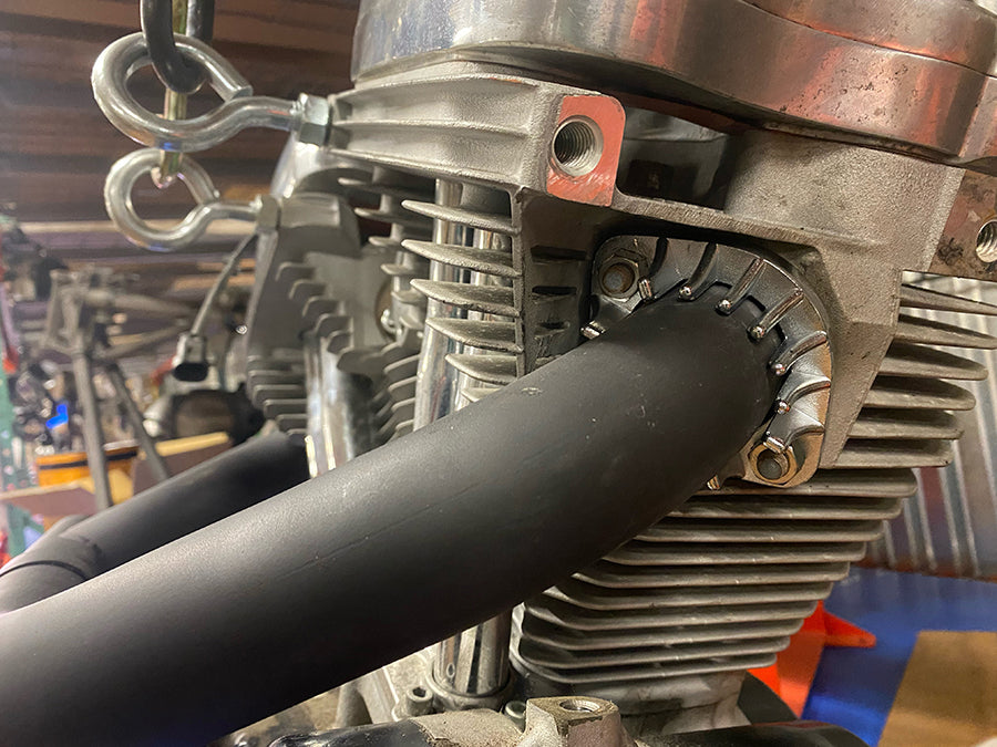 HARLEY Auspuffflansch-Kit mit Kühlrippen passend für 1984-2017 FXST, 1984-2016 FLT, 1984-1994 FXR, 1986-