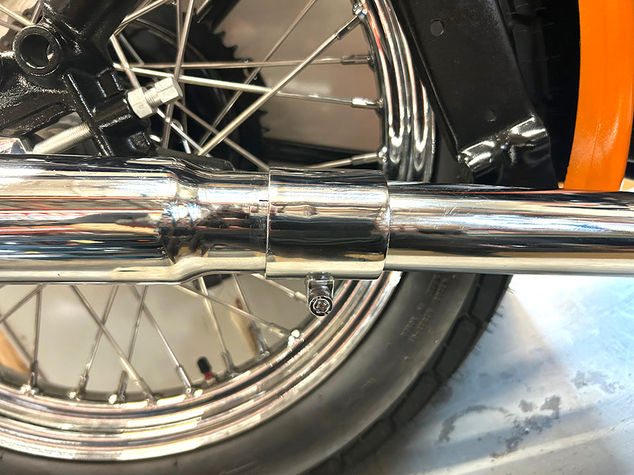 HARLEY Chrome 1-3/4 Zoll Nahtlose Auspuffschellen-Satz Passend für 0- Custom, Anwendung für 1-3/4 Zoll Erweiterung