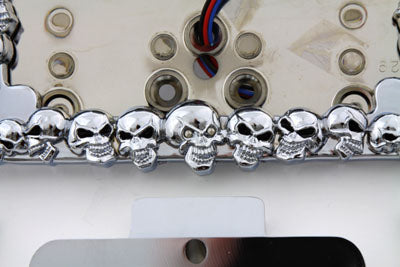 HARLEY Chromes Rücklicht und Kennzeichenhalter im Totenkopf-Stil Passend für FLT Modelle ab 1997,