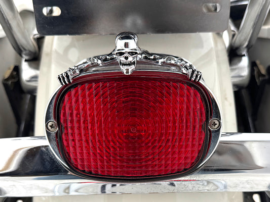 HARLEY 7 inch Skull Accessory Fits 0-  Custom, application for 7 headlamps"