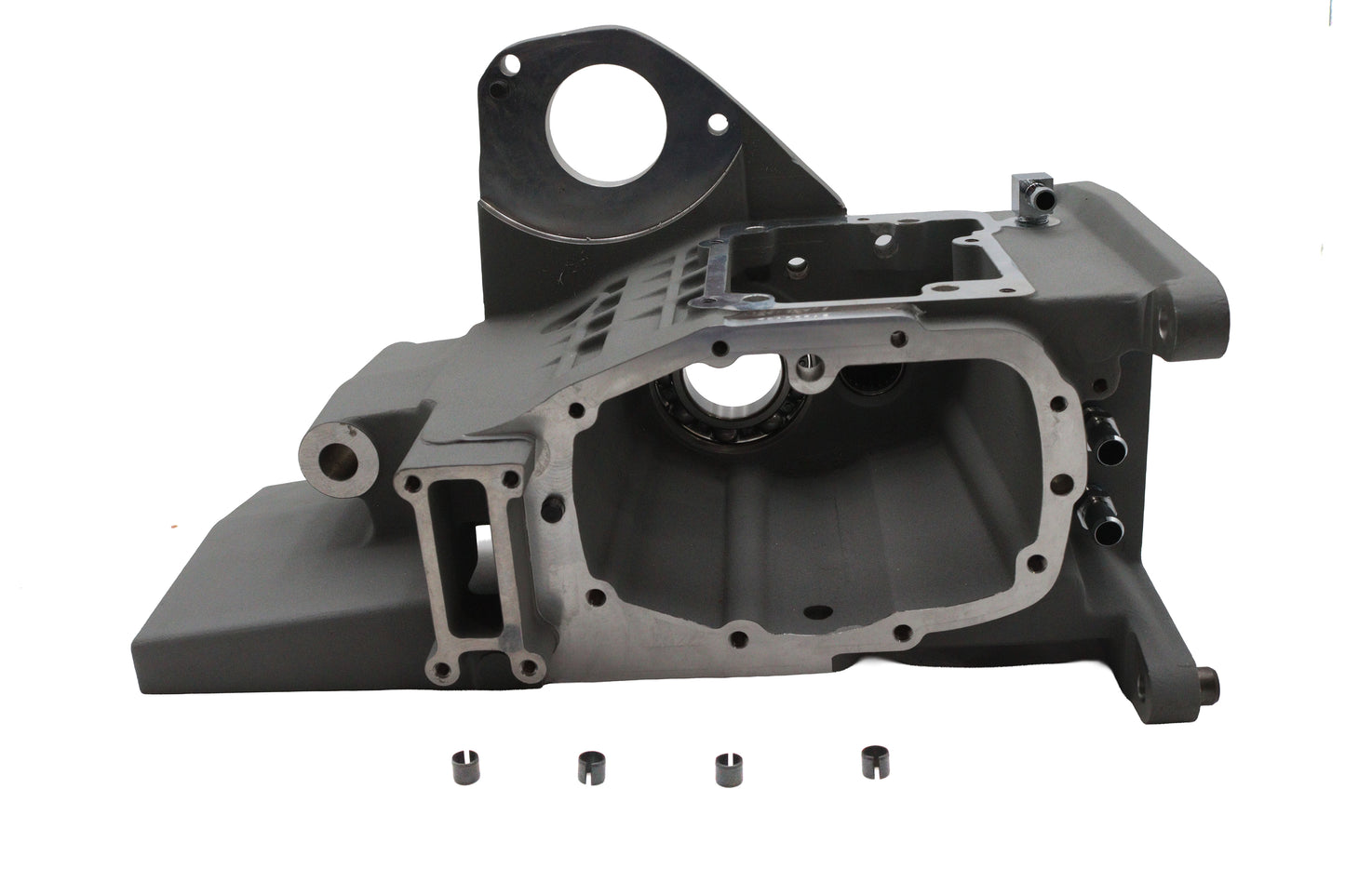 HARLEY Ultima 6-Speed Transmission Case Silver Fits 1999-2000 FLHT,   1999-2000 FLHR,   1999-2000 FL