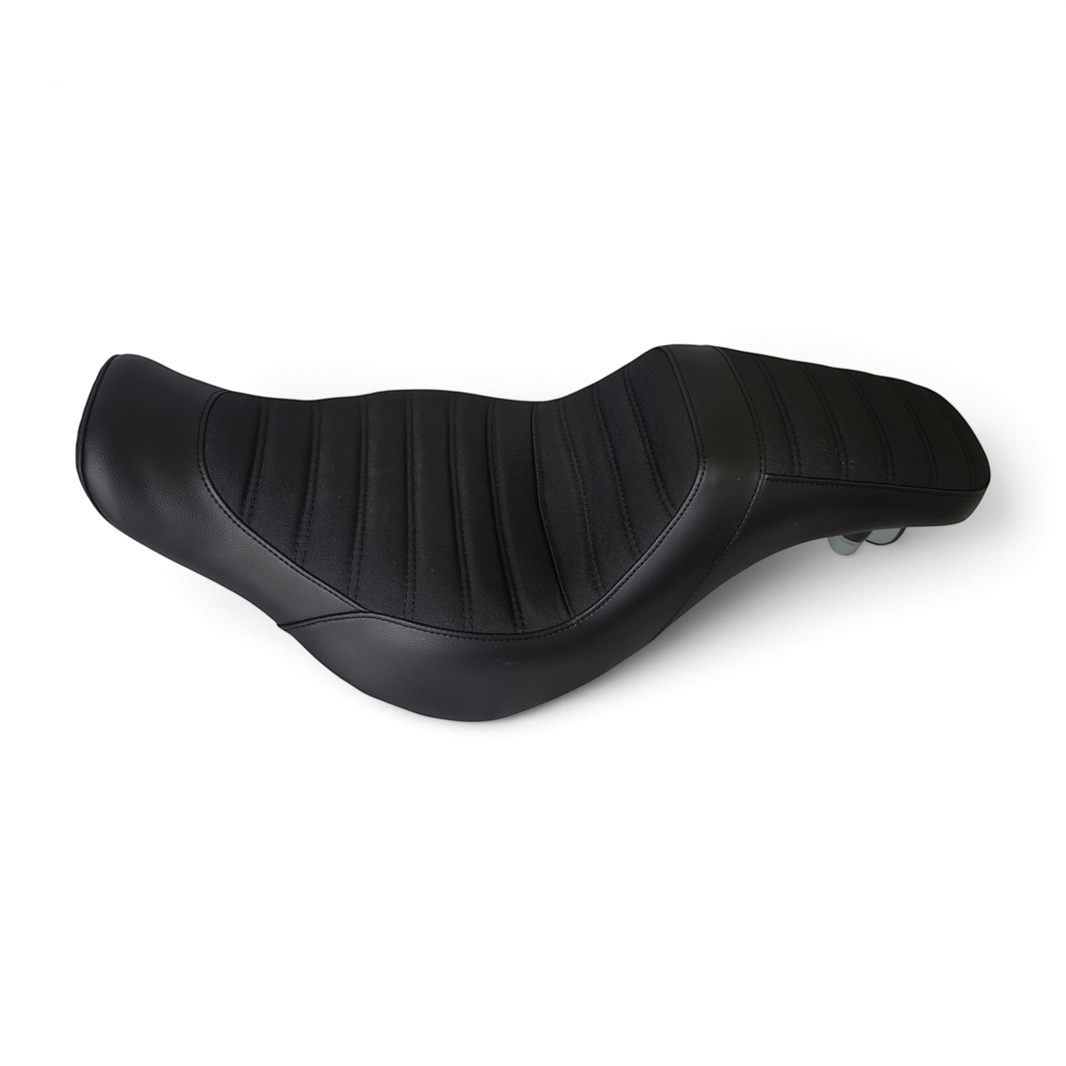 Champ Customs Performance Gripper Dual Hybrid GEL Seat for Softail low rider Tuk&Roll 2018-2025