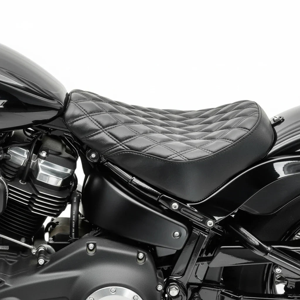 Harley Davidson Softail Street Bob FXBB/S, Standard FXST Diamond stitch Seat 2018 - 2025