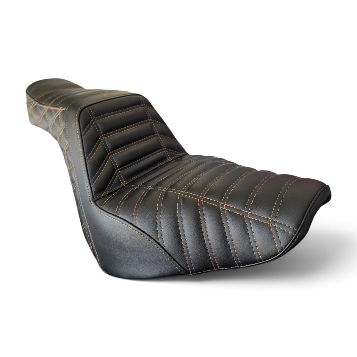 Harley-Davidson Low Rider Step-Up Stinger Seat FXLR / FXLRS-ST Reaper Tuck & Roll