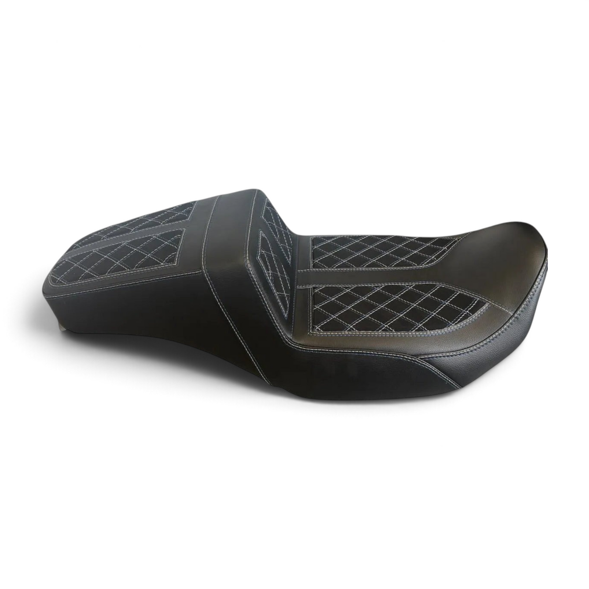Harley Touring 2024+ Performance Seat | Dynasty Stitch | Champ Customs