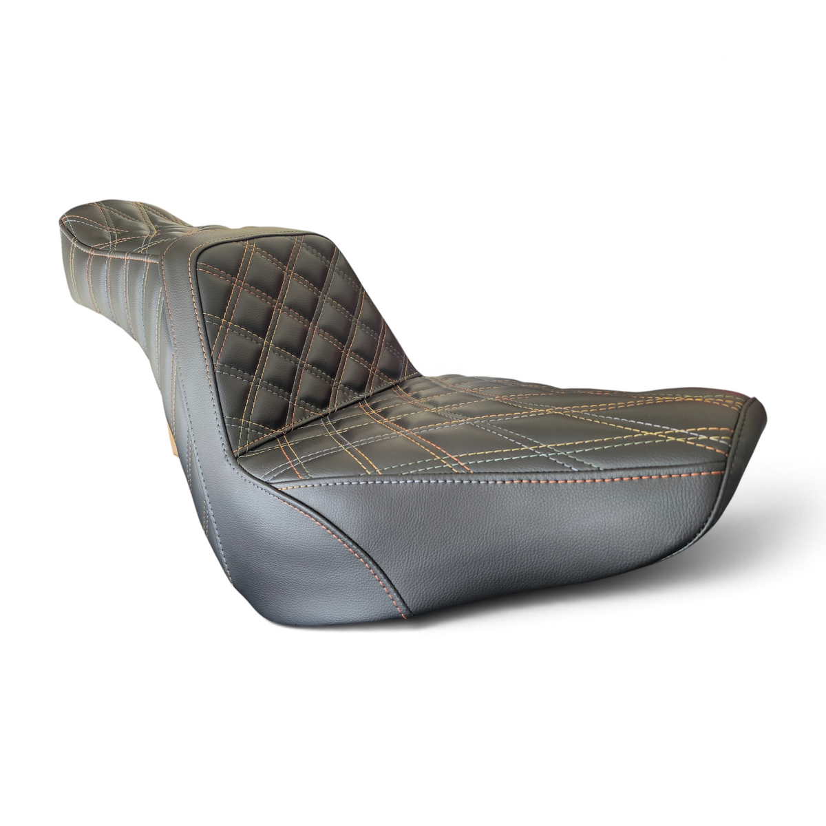 Harley-Davidson Low Rider Stinger Seat – Outlaw Diamond Stitch | Stinger Back Support