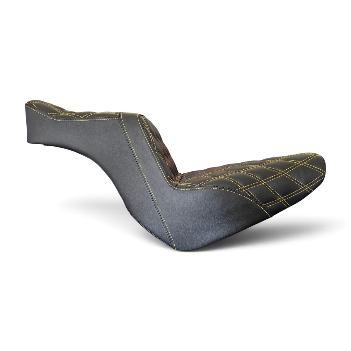 Harley Davidson Low Rider Sidewinder Seat (FXLR / FXLRS) | The Road Master Triple Diamond