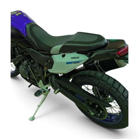 Yamaha Tenere 700 Comfort Seat Grip Top with Carbon & Suede Panels | Champ Customs Adventure Pro Standard Height